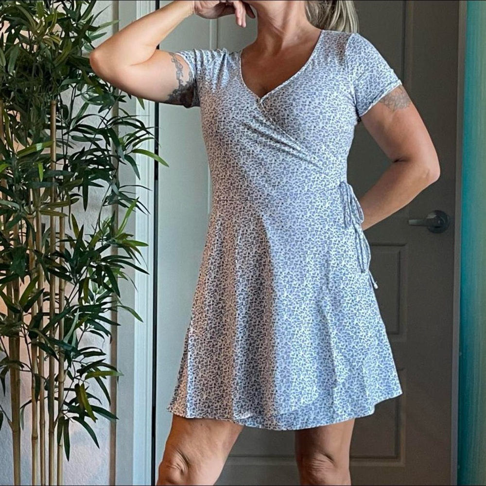 Hollister Light Blue and White Wrap Dress
